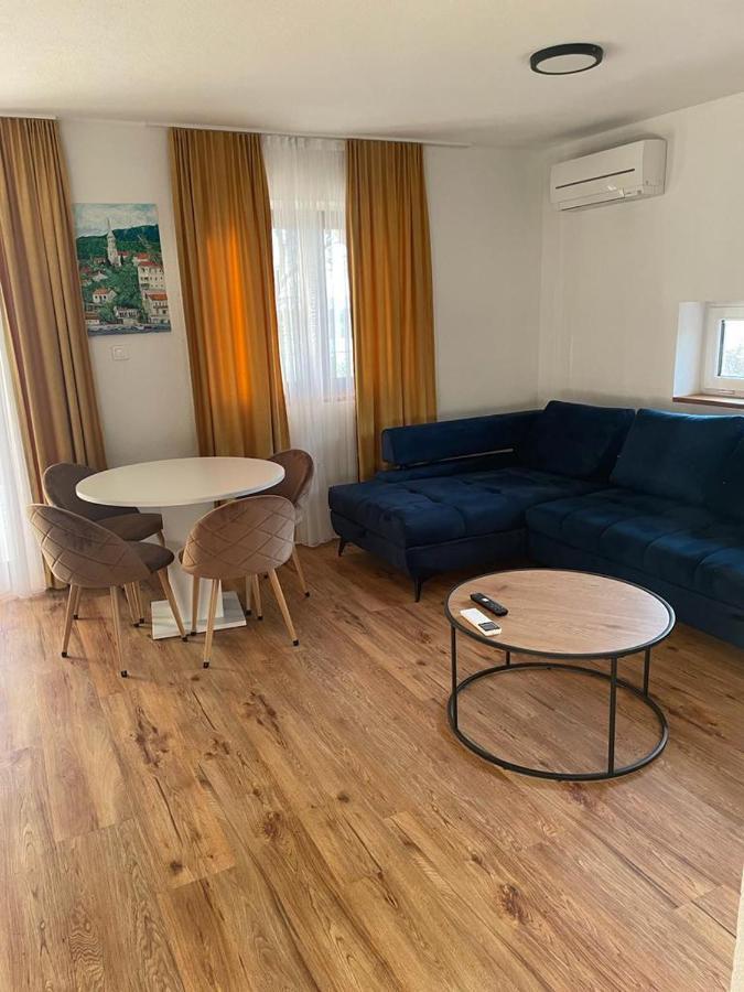 Appartments Sara ヤドラニヴォ エクステリア 写真
